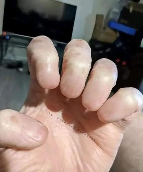 Va de uñas... Va de uñas...