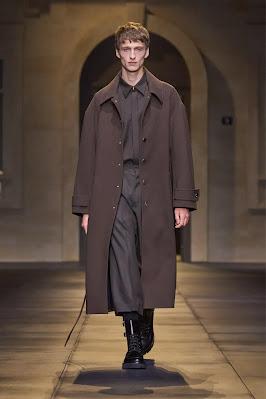 moda masculina 2024,tendencias otoño invierno,abrigos oversized,Estilo Militar,knitwear invierno,moda vintage,trench coat hombre,tendencias en moda masculina,que vestir,como vestir,