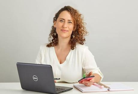 Identidad verbal de una marca: ¡La voz que hace hablar a tu empresa! identidad verbal de una marca