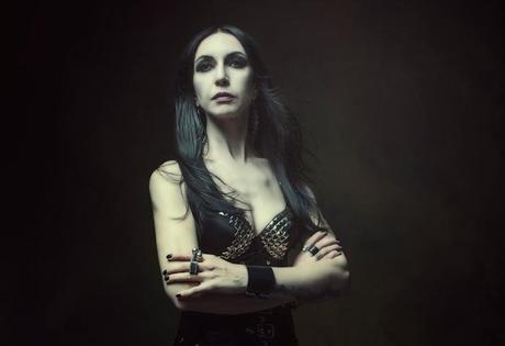 Mujeres en el Metal Extremo: Rompiendo Barreras y Redefiniendo el Género