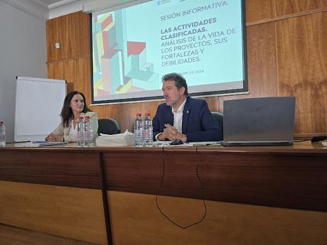 SESIÓN FORMATIVA SOBRE CONTENIDOS Y ORIENTACIÓN DE PROYECTOS DE ACTIVIDADES ANTE URBANISMO, 06.11.2024 SESIÓN FORMATIVA SOBRE CONTENIDOS Y ORIENTACIÓN DE PROYECTOS DE ACTIVIDADES ANTE URBANISMO, 06.11.2024