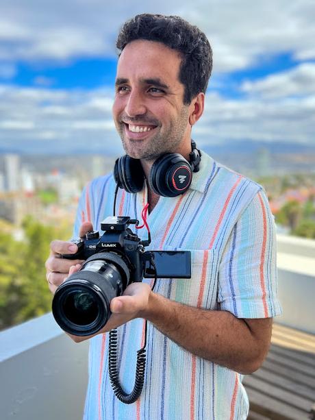 Álvero Hérnandez Blanco y Thimbo Samb, de los cayucos de Kayar: Para mí, este documental es un regalo; sobre todo, haber podido hacer inmortal a mi abuela y sacar a toda mi familia.