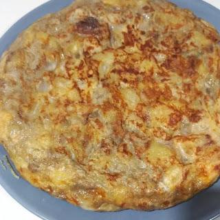 TORTILLA DE PATATAS Y BERENJENA