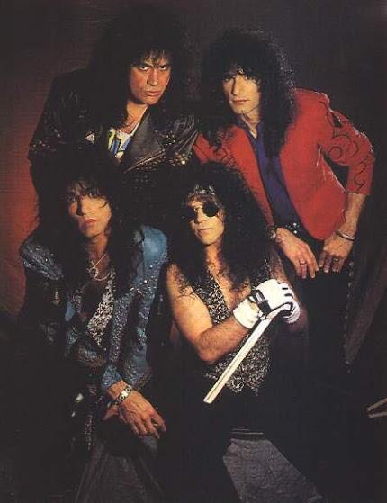 Efemérides del Rock y Heavy Metal: Qué pasó un 09 de Noviembre Efemérides del Rock y Heavy Metal: Qué pasó un 09 de Noviembre