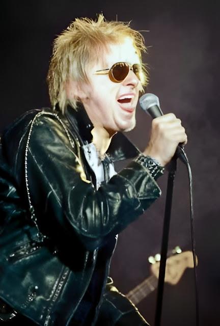 Efemérides del Rock y Heavy Metal: Qué pasó un 09 de Noviembre Efemérides del Rock y Heavy Metal: Qué pasó un 09 de Noviembre