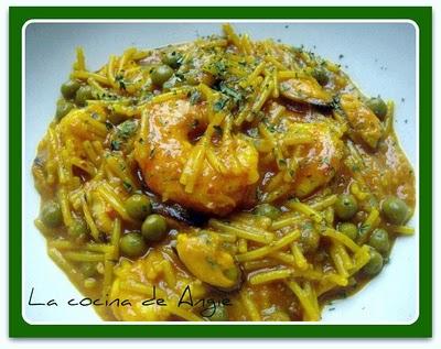 FIDEOS CON GAMBONES Y MEJILLONES