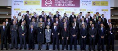 Ruedas de prensa sin preguntas, un reflejo totalitario