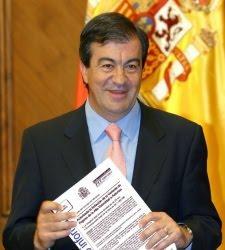 Otra de políticos: Ahora Álvarez Cascos.