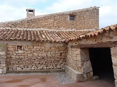 Petite Maison y su +Royetes