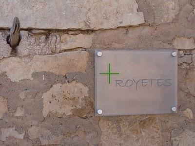 Petite Maison y su +Royetes