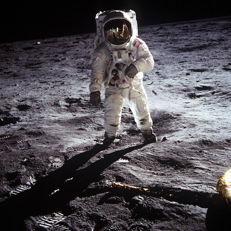 Los soviéticos obtuvieron imágenes lunares de Estados Unidos para planear su propia misión lunar