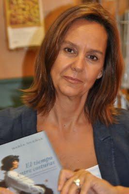 [Entrevista] María Dueñas, autora de “El tiempo entre costuras”