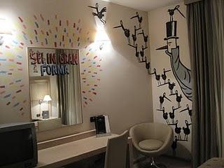 Canciones para un martes + Liniers y su habitación de hotel