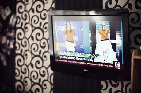 Welcome to my room.. Welcome to my room..