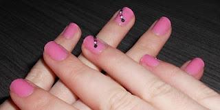 Buy In Coins: Piedrecitas para las uñas