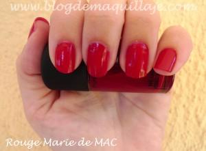 Selección de esmaltes de uñas rojos