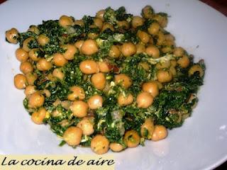 GARBANZOS CON ESPINACAS