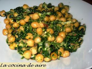 GARBANZOS CON ESPINACAS