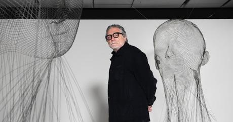 JAUME PLENSA, MATERIA INTERIOR EN LA FUNDACIÓN TELEFÓNICA: LA LUZ QUE NACE DE LA OSCURIDAD