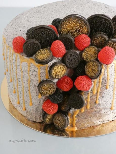 Tarta para Paris 40 Cumpleaños. Sin Huevo