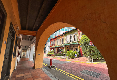 LA COLINA DE LA ESMERALDA EN SINGAPUR