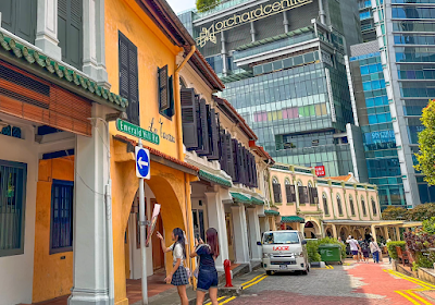 LA COLINA DE LA ESMERALDA EN SINGAPUR