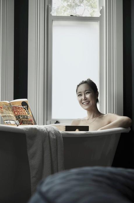 Bathing-7012240_1280