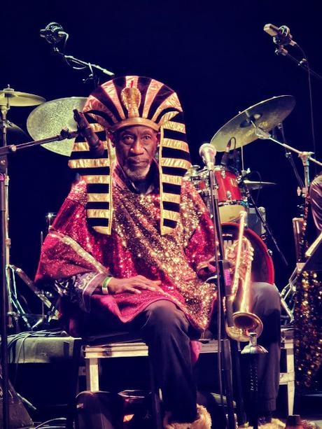 FOTO-MICHAEL RAY: Foto del concierto SUN RA en la Sala Paral.lel 62.