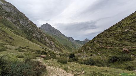 Bajando a Tuiza de Arriba