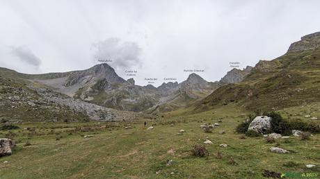 Peña Ubiña desde las inmediaciones del Refugio del Meicín