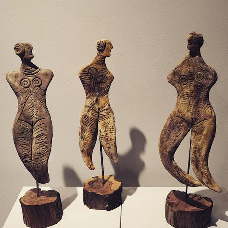 BLOGSSIPGIRL TE PRESENTA: PASEANDO POR LA DIVERSIDAD Y CREATIVIDAD DE DOS CERAMISTAS. MERCEDES MILLÁN Y PEPE TORRECILLA NOS MUESTRAN SUS OBRAS EN TORREÓN FORTEA.