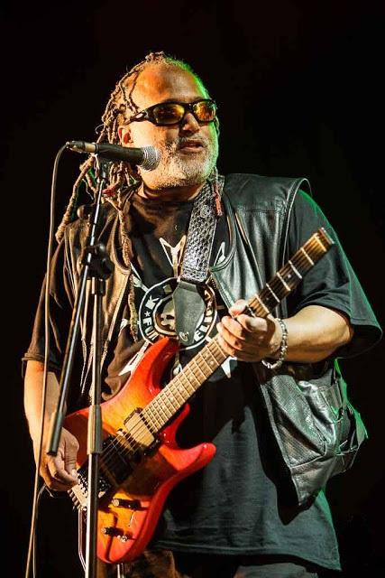 Efemérides del Rock y Heavy Metal: Qué pasó un 15 de Noviembre Efemérides del Rock y Heavy Metal: Qué pasó un 15 de Noviembre