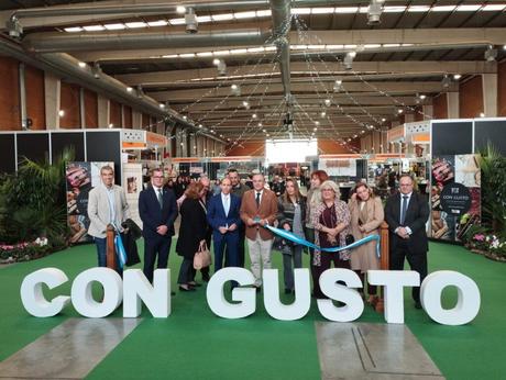 POM, pisos turísticos, comisión de cambio climático o zonas inundables marcan el primer encuentro PP-PSOE en Toledo