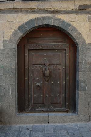 puerta de madera