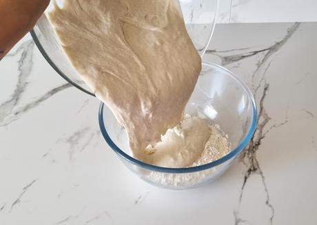 Masa de pizza de larga fermentación (mínimo 24 horas)