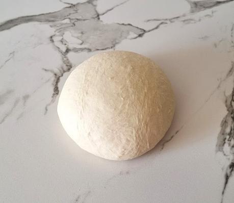 Masa de pizza de larga fermentación (mínimo 24 horas)