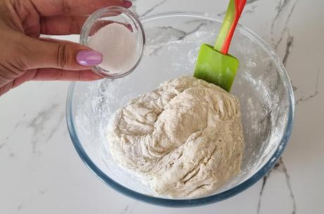 Masa de pizza de larga fermentación (mínimo 24 horas)