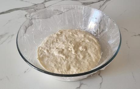 Masa de pizza de larga fermentación (mínimo 24 horas)