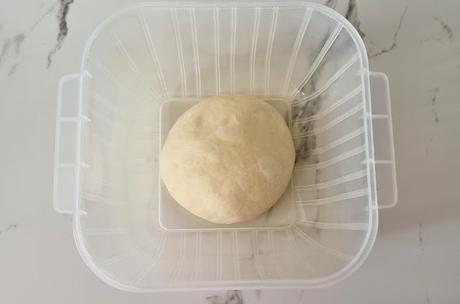 Masa de pizza de larga fermentación (mínimo 24 horas)