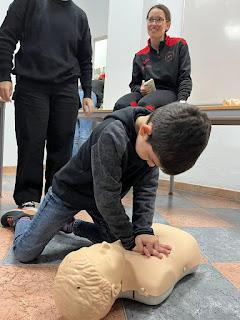 Actividad intensa del GEV (exploración, deporte, investigación, divulgación, competición, formación...) Actividad intensa del GEV (exploración, deporte, investigación, divulgación, competición, formación...)