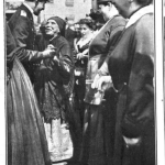 1917:”Paulita”, popular pescadera santanderina, despide a Alfonso XIII