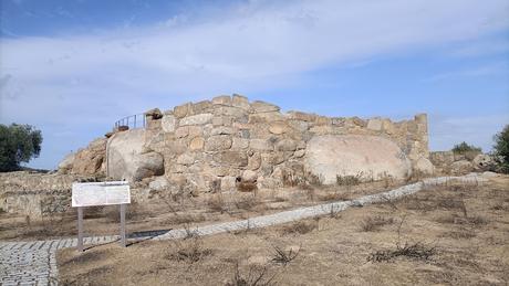 Yacimiento Arqueológico de Hijovejo Yacimiento Arqueológico de Hijovejo