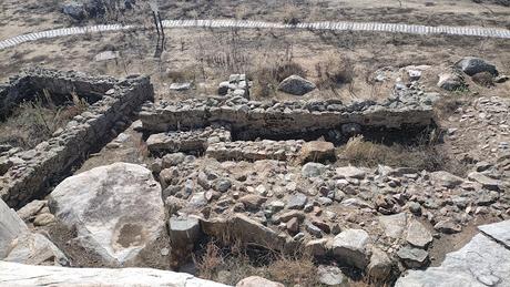Yacimiento Arqueológico de Hijovejo Yacimiento Arqueológico de Hijovejo
