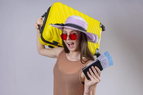 Los billetes de avión bajarán una media del 16% por el Black Friday 2024 Los billetes de avión bajarán una media del 16% por el Black Friday 2024