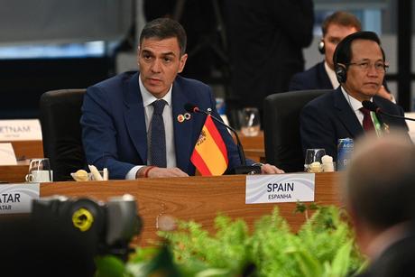 Sánchez da luz verde al nombramiento de Fitto en la Comisión Europea: «Todos los países tienen derecho a un comisario»