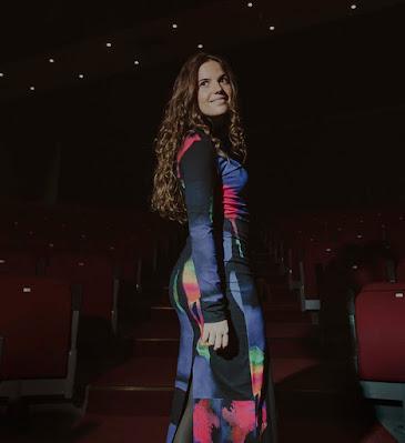 SANDRA BAUTISTA: 'Y SI VUELVE UN GENERAL' SANDRA BAUTISTA: 'Y SI VUELVE UN GENERAL'