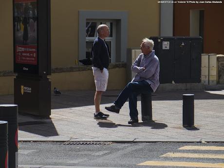 Perpignan: Just friends