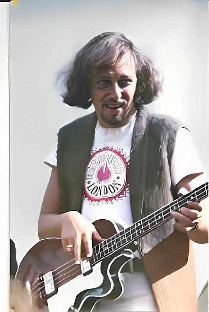 Efemérides del Rock y Heavy Metal: Que pasó un 21 de Noviembre