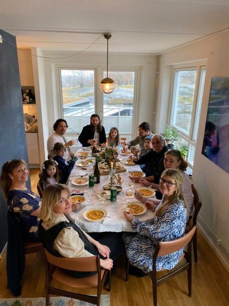 Edwin, la Barbara y Cristian. Una biografía Hipotética
