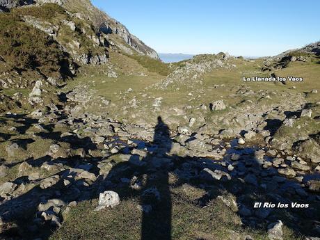 Vega Enol-Vegarredonda-Mirador de Ordiales-El Porru la Cueva Armada-El Jayáu